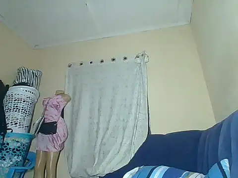 awino001 online show from December 2025 09:53:02 PM