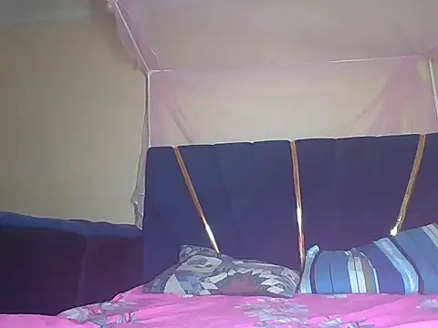 awino001 online show from November 2025 08:46:01 PM