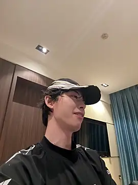 Snapshot of 1a1a1alll chatting on February 2026 12:29:01 PM 1a1a1alll online show from February 2026 12:29:01 PM