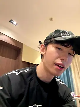 Snapshot of 1a1a1alll chatting on November 2025 02:23:01 PM 1a1a1alll online show from November 2025 02:23:01 PM