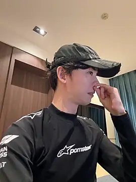 Snapshot of 1a1a1alll chatting on October 2025 02:47:02 PM 1a1a1alll online show from October 2025 02:47:02 PM