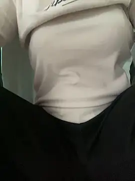 Milk Mom99 online show from February 2026 12:55:02 AM