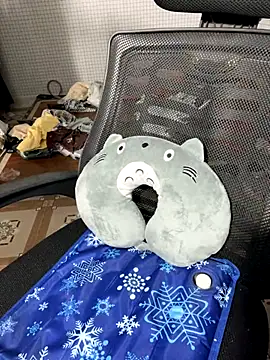 Milk Mom99 online show from October 2025 08:58:01 AM