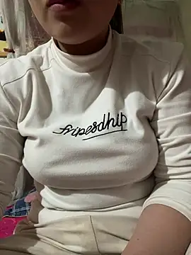 Milk Mom99 online show from February 2025 04:57:01 AM