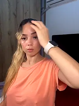 nakary00 online show from October 2025 01:15:01 AM