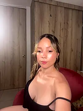 nakary00 online show from September 2025 03:23:01 PM