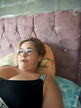 natally ross21 online show from February 2026 02:46:02 PM