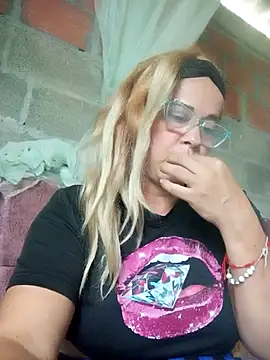 natally ross21 online show from February 2026 04:03:02 PM