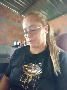 natally ross21 online show from February 2026 01:44:02 PM