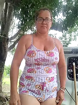 natally ross21 online show from July 2026 11:55:01 AM