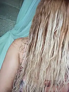 natally ross21 online show from January 2026 02:42:02 PM