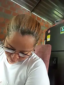 natally ross21 online show from February 2026 01:21:01 PM