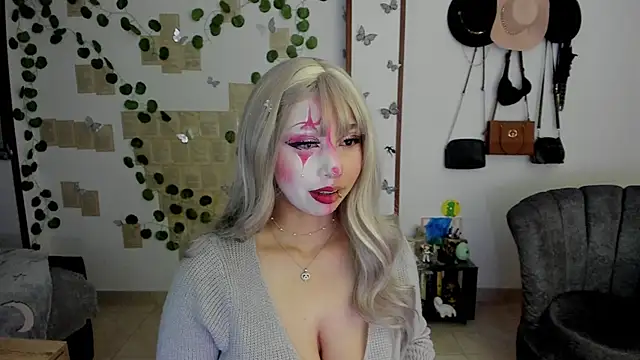 Fiore Sanz  online show from October 2025 03:08:01 AM