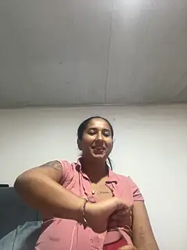 luna asss online show from November 2025 08:01:01 PM