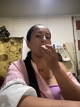 luna asss online show from March 2026 09:00:01 PM