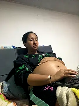 luna asss online show from October 2025 04:19:01 PM