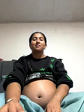 luna asss online show from November 2025 03:49:01 PM