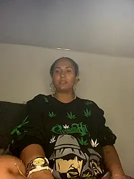 luna asss online show from October 2025 07:57:02 PM