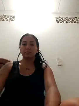 luna asss online show from April 2026 12:02:02 AM