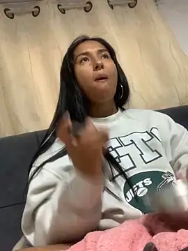 luna asss online show from September 2025 01:39:02 PM