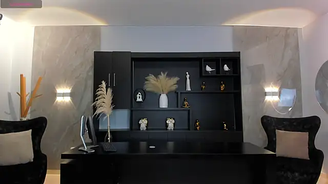 VictoriaMilan  online show from March 2025 08:49:01 PM