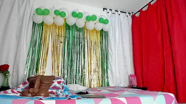 AmbarthSmiith2 online show from March 2025 07:20:02 PM