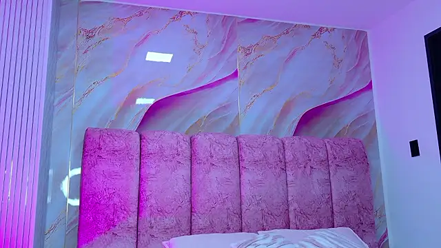 kendal rossi online show from March 2026 11:59:01 AM