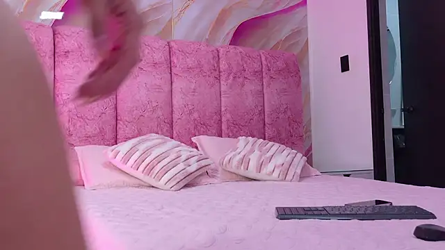 kendal rossi online show from March 2026 11:55:02 AM