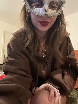 lyafoot online show from March 2026 08:59:01 PM