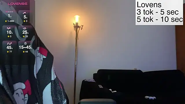 Snapshot of Sexy_Sweets chatting on November 2025 08:08:02 PM Sexy Sweets online show from November 2025 08:08:02 PM