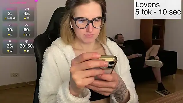 Sexy Sweets online show from April 2026 11:56:02 AM