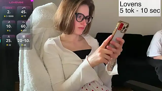 Sexy Sweets online show from March 2026 11:27:02 AM