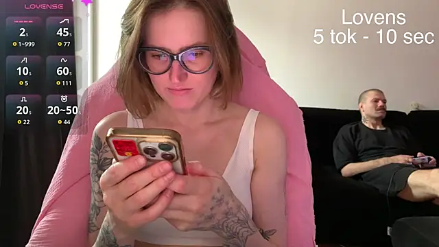 Snapshot of Sexy_Sweets chatting on July 2026 03:48:01 PM Sexy Sweets online show from July 2026 03:48:01 PM