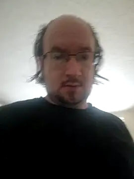 Snapshot of Sweet-Gismo chatting on September 2025 10:22:02 AM Sweet-Gismo online show from September 2025 10:22:02 AM