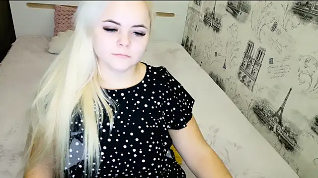 lovely-eyes online show from November 2025 07:03:01 PM