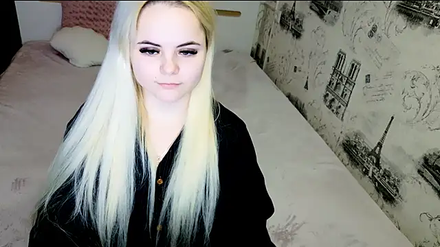 lovely-eyes online show from April 2026 07:20:01 PM