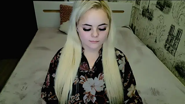 lovely-eyes online show from December 2025 08:46:01 PM