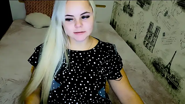 lovely-eyes online show from October 2025 07:32:01 PM