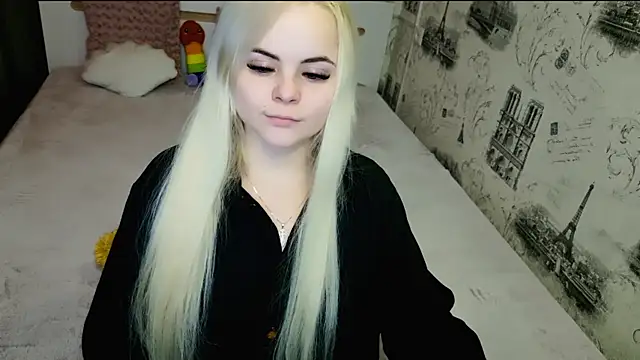 lovely-eyes online show from March 2026 07:31:01 PM