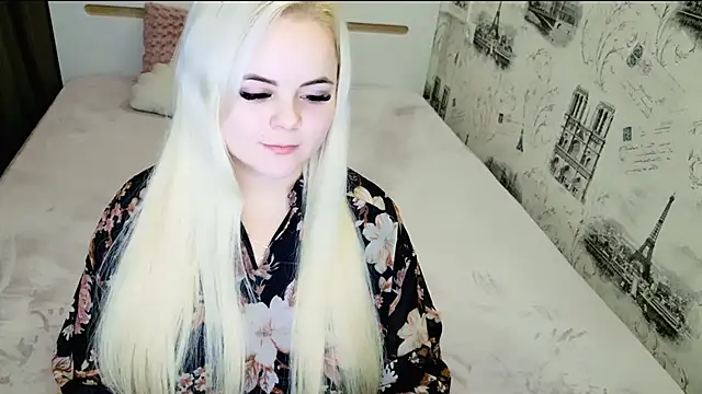 lovely-eyes online show from November 2025 07:58:02 PM