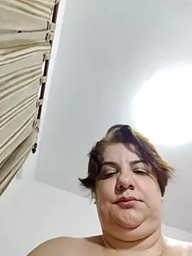 Snapshot of luzanetti chatting on December 2024 12:46:02 AM luzanetti online show from December 2024 12:46:02 AM