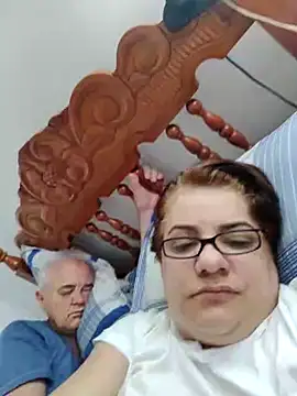 Snapshot of luzanetti chatting on December 2024 10:22:02 AM luzanetti online show from December 2024 10:22:02 AM