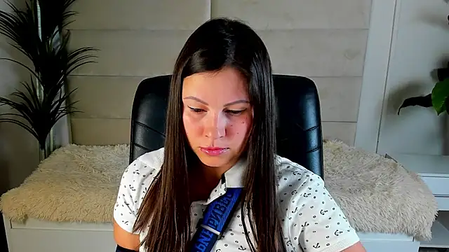 Dana  dom online show from November 2025 12:47:02 AM