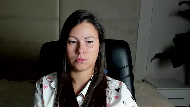 Dana  dom online show from October 2025 01:07:01 AM