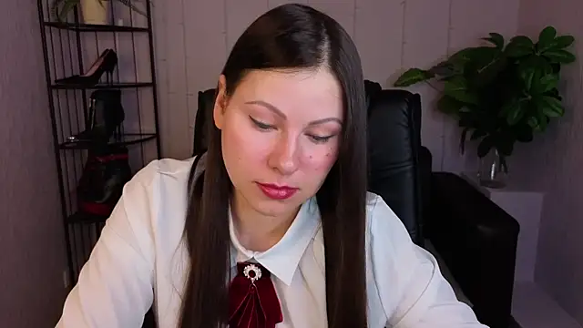 Dana  dom online show from April 2026 02:02:01 AM