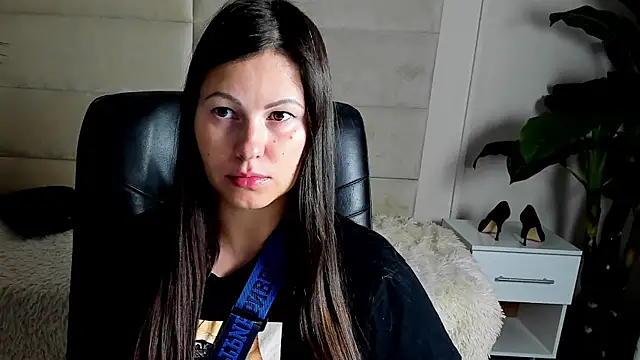 Dana  dom online show from October 2025 01:38:02 AM