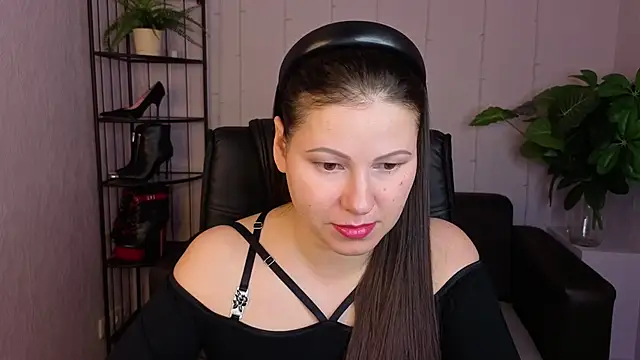 Dana  dom online show from April 2026 01:45:01 AM