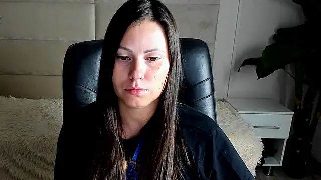 Dana  dom online show from October 2025 12:34:02 AM