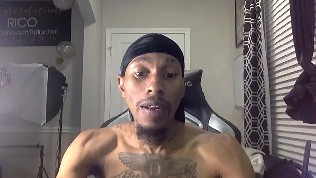 KingDerRico online show from January 2026 12:47:02 AM