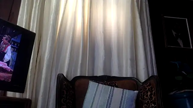 KingDerRico online show from November 2025 04:10:02 PM